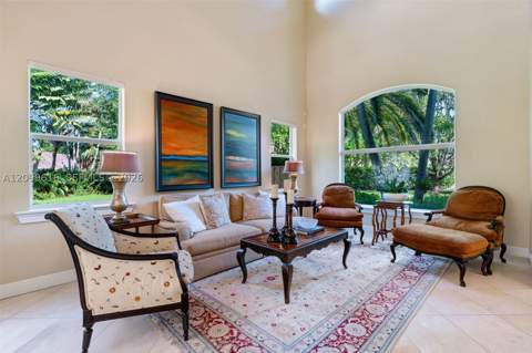 9461 SW 103rd St, Miami FL - photo 13 of 42