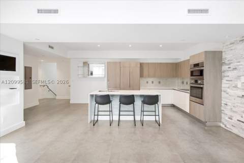 455 NE 39th St 202, Miami FL - photo 22 of 71