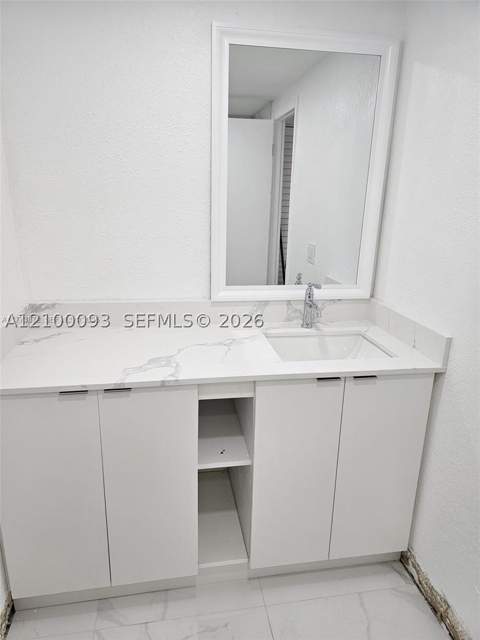 9440 Fontainebleau Blvd 203, Miami FL - photo 14 of 27