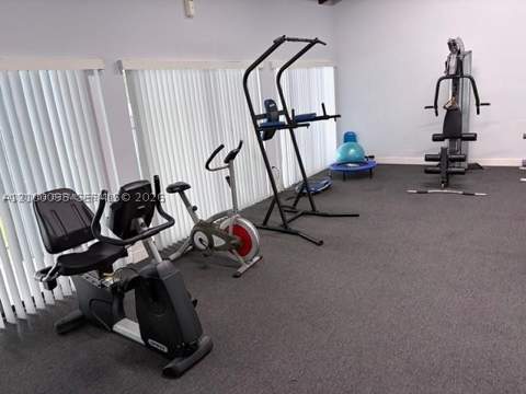 9440 Fontainebleau Blvd 203, Miami FL - photo 21 of 27