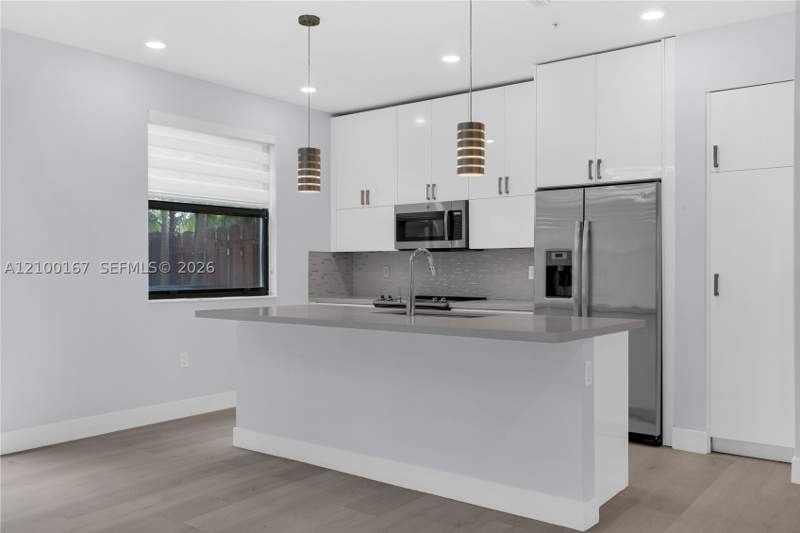 3 bedroom Condominium at 10413 NW 82nd St 3, Highland At Park Central, Doral — photo 3