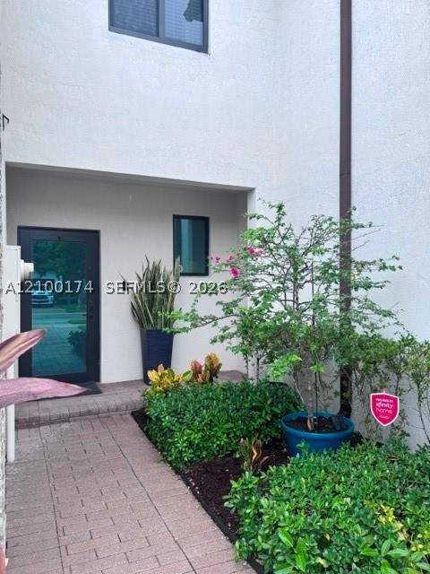 3 bedroom SingleFamilyResidence at 20658 NE 2nd Ct, Via Ventura Neighborhood, Miami — photo 3