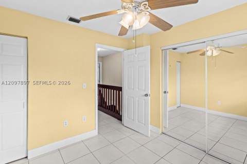 5953 W 28th Ave 24, Hialeah FL - photo 14 of 38