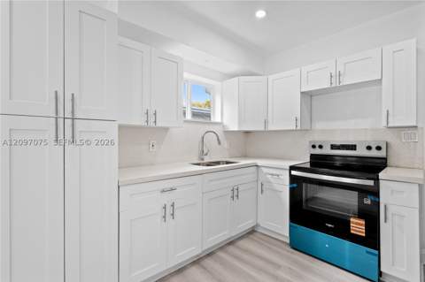 511 NE 131st St, North Miami FL - photo 14 of 59