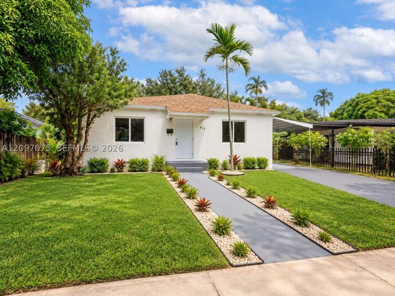 2 bedroom SingleFamilyResidence at 511 NE 131st St, Griffing Biscayne Pk Esta, North Miami — photo 2