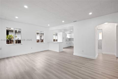 511 NE 131st St, North Miami FL - photo 6 of 59