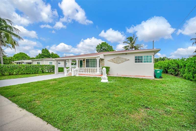 3 bedroom SingleFamilyResidence at 1135 NW 109th St, 6th Addn To Lawndale, Miami — photo 3