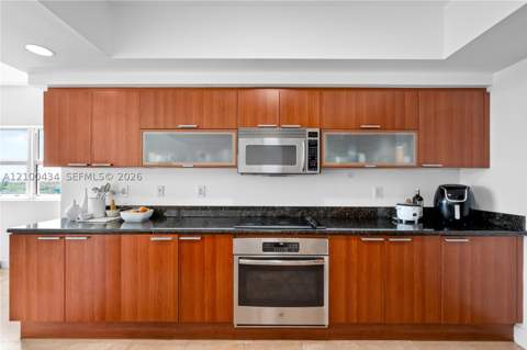 14951 Royal Oaks Ln 709, North Miami FL - photo 11 of 38