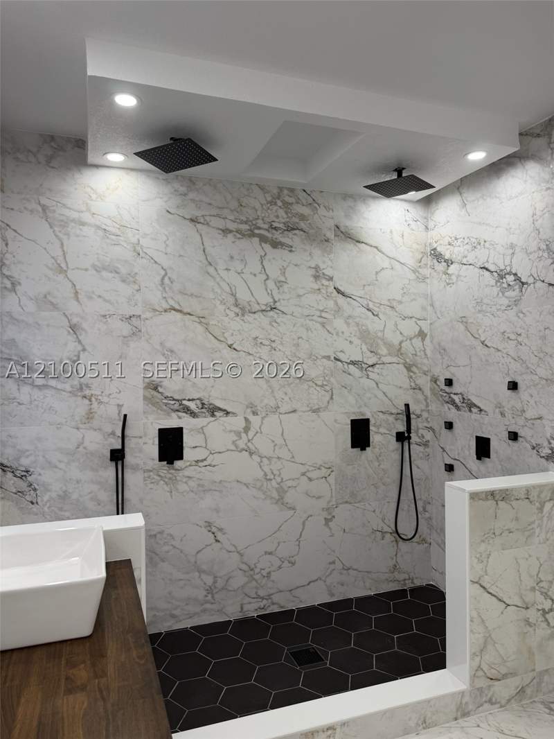 4 bedroom SingleFamilyResidence at 11868 SW 253rd St, Hemingway Point, Homestead — photo 3