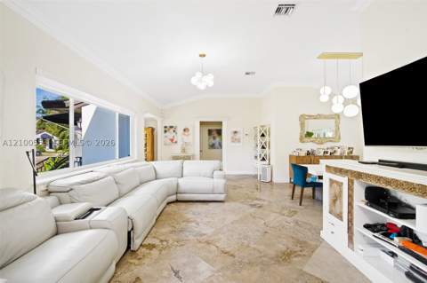 330 Viscaya Ave, Coral Gables FL - photo 7 of 17