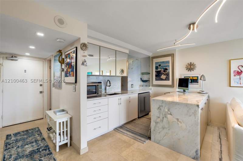0 bedroom Condominium at 465 Ocean Dr 718, Royal Atlantic Condo, Miami Beach — photo 2