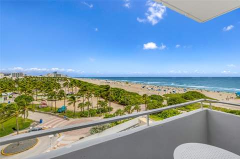 465 Ocean Dr 718, Miami Beach FL - photo 6 of 27