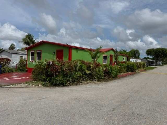 3 bedroom MobileHome at 19800 SW 180th Ave Lot 259, Americana Village Condo, Miami — photo 1