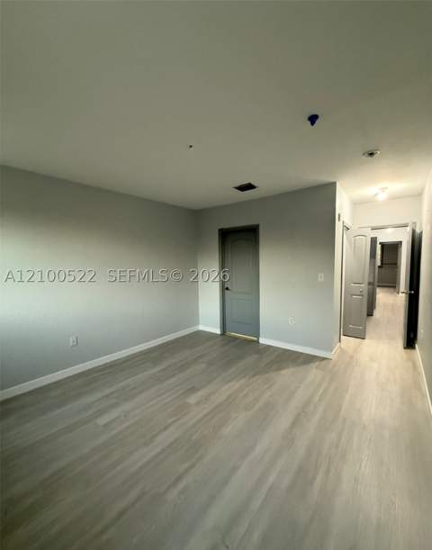 17800 NW 73rd Ave 205-21, Hialeah FL - photo 6 of 19