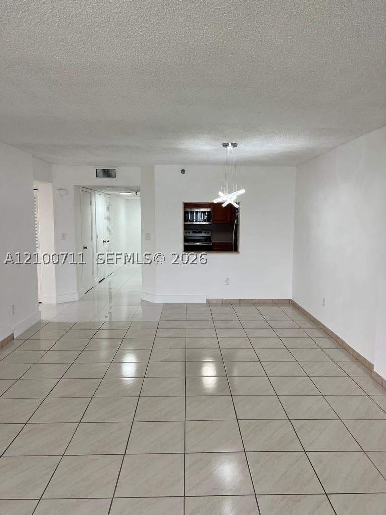 2 bedroom Condominium at 20850 San Simeon Way 106-5, Lakeview Of The Calf Club, Miami — photo 5