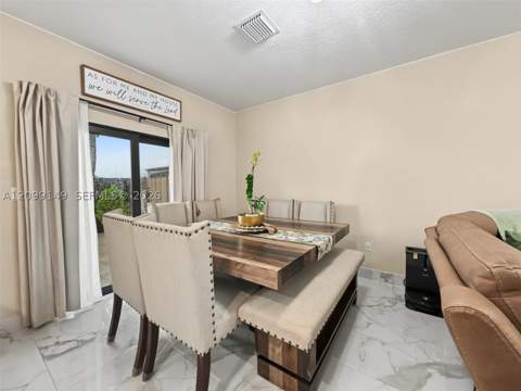 11266 SW 250th Ter, Homestead FL - photo 10 of 34