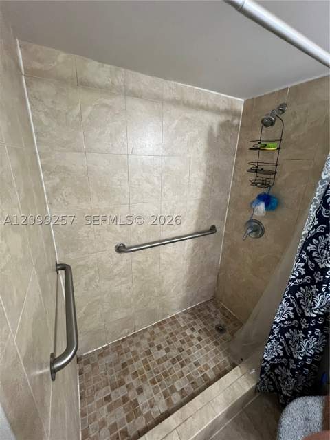 9686 Fontainebleau Blvd 402, Miami FL - photo 7 of 14