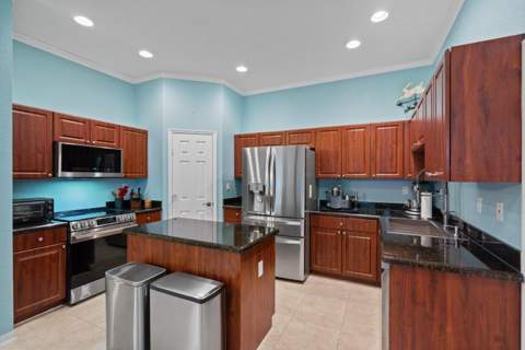 2390 SE 17th Terrace, Homestead FL - photo 6 of 35
