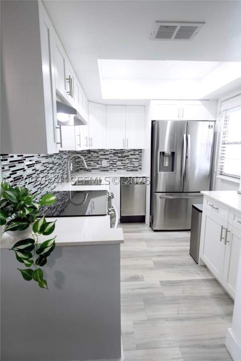 20500 W Country Club Dr 714, Aventura FL - photo 10 of 55