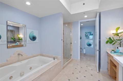 100 S Pointe Dr 506, Miami Beach FL - photo 14 of 27