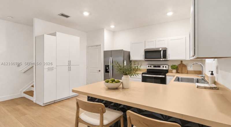 4 bedroom Townhouse at 1791 SE 9th Ter, Hamilton Place, Homestead — photo 1