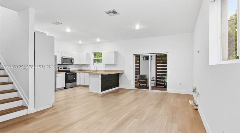 4 bedroom Townhouse at 1791 SE 9th Ter, Hamilton Place, Homestead — photo 3