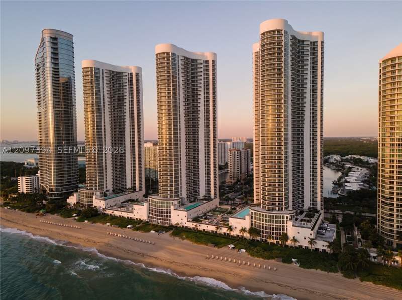 2 bedroom Condominium at 15901 Collins Ave 405, Tdr Tower II Condo, Sunny Isles Beach — photo 5
