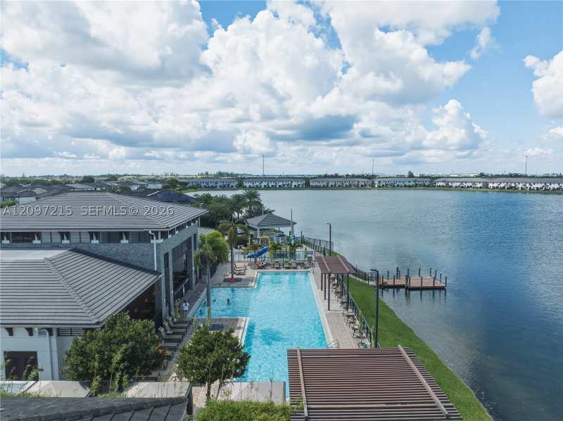 3 bedroom Townhouse at 15965 NW 91st Ct 15965, Dunnwoody Lake, Miami Lakes — photo 1