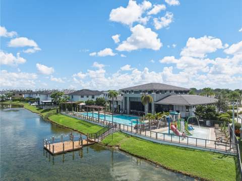 15965 NW 91st Ct 15965, Miami Lakes FL - photo 11 of 51