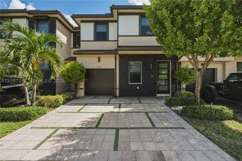 15965 NW 91st Ct 15965, Miami Lakes FL - photo 6 of 51