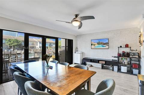 16478 NE 27th Pl 34, Eastern Shores FL - photo 10 of 57