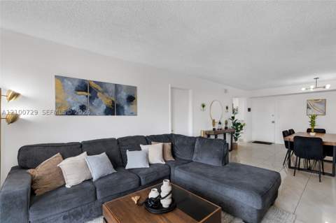 1251 NE 108th St 501, Miami FL - photo 10 of 36