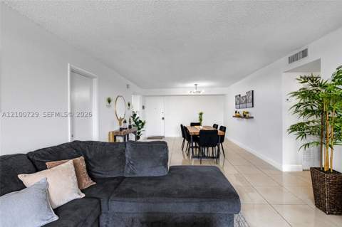 1251 NE 108th St 501, Miami FL - photo 9 of 36