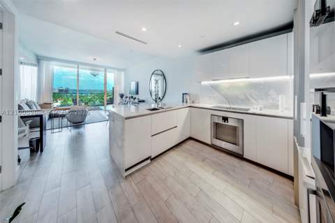 10201 Collins Ave 804, Bal Harbour FL - photo 7 of 25
