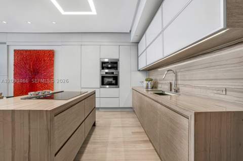 6799 Collins Ave 305, Miami Beach FL - photo 9 of 39
