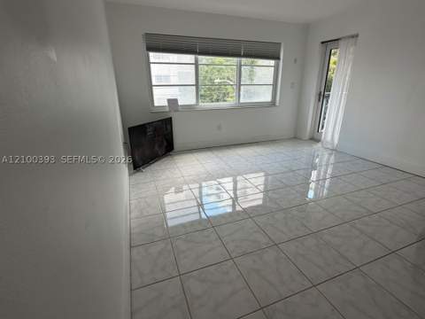1400 Lincoln Rd 301, Miami Beach FL - photo 10 of 15