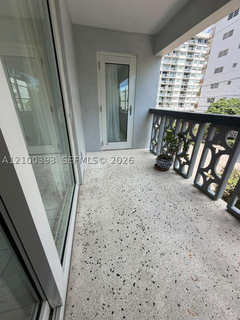 1400 Lincoln Rd 301, Miami Beach FL - photo 13 of 15