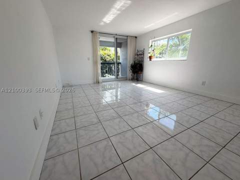 1400 Lincoln Rd 301, Miami Beach FL - photo 7 of 15