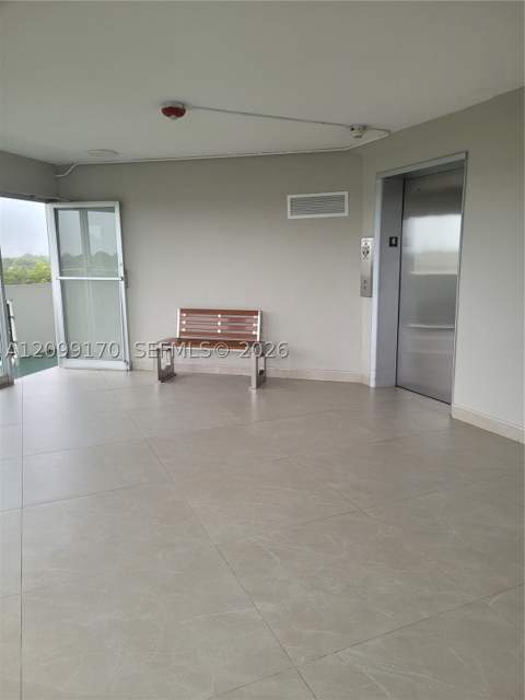 1770 NE 191st St 615-1, Miami FL - photo 8 of 29