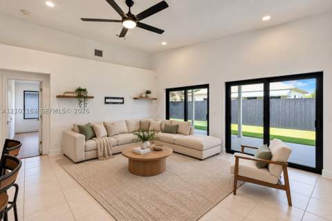 8741 NW 141st Ter, Miami Lakes FL - photo 16 of 39