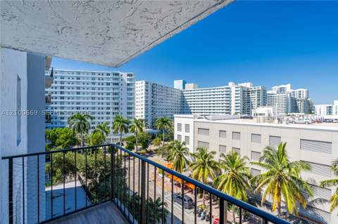 899 West Ave 7A, Miami Beach FL - photo 12 of 27