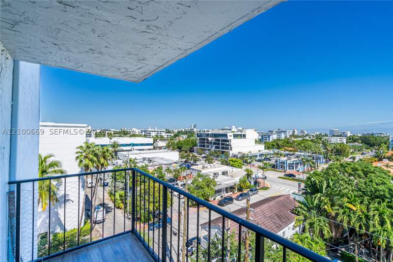 2 bedroom Condominium at 899 West Ave 7A, Baycourt Towers Condo, Miami Beach — photo 5