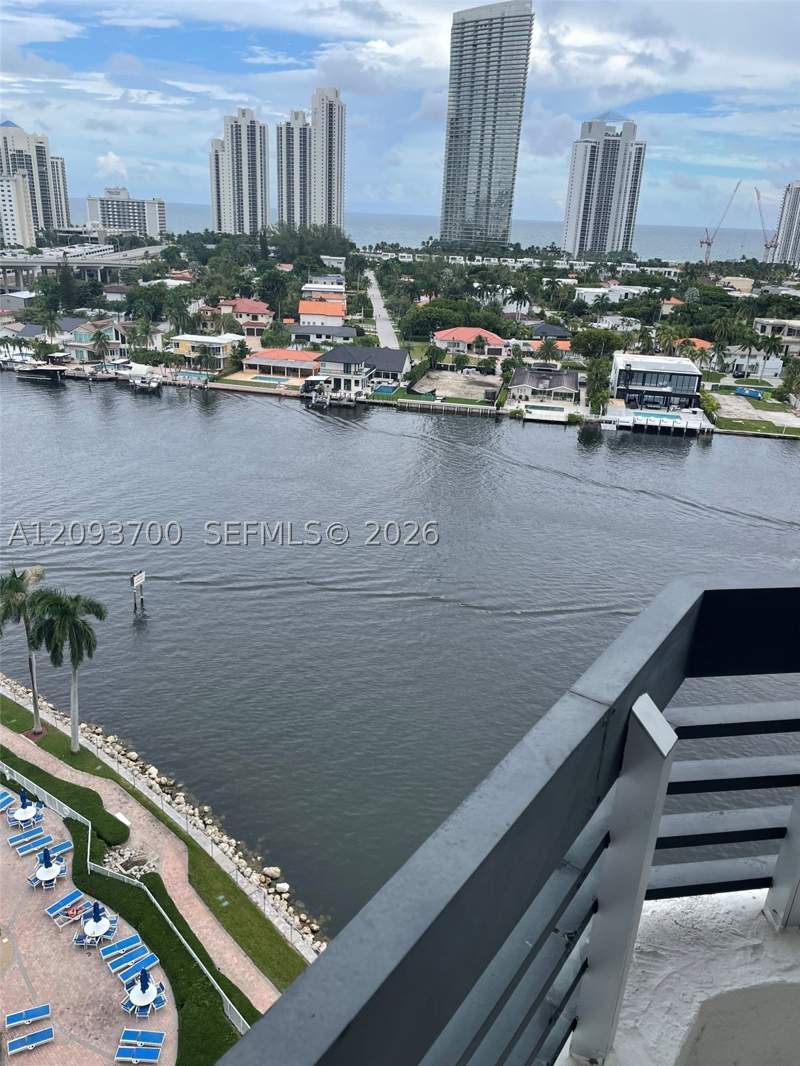 3 bedroom Condominium at 19101 NE 36th Ct 1612, Mystic Pointe Condo No Th, Aventura — photo 4