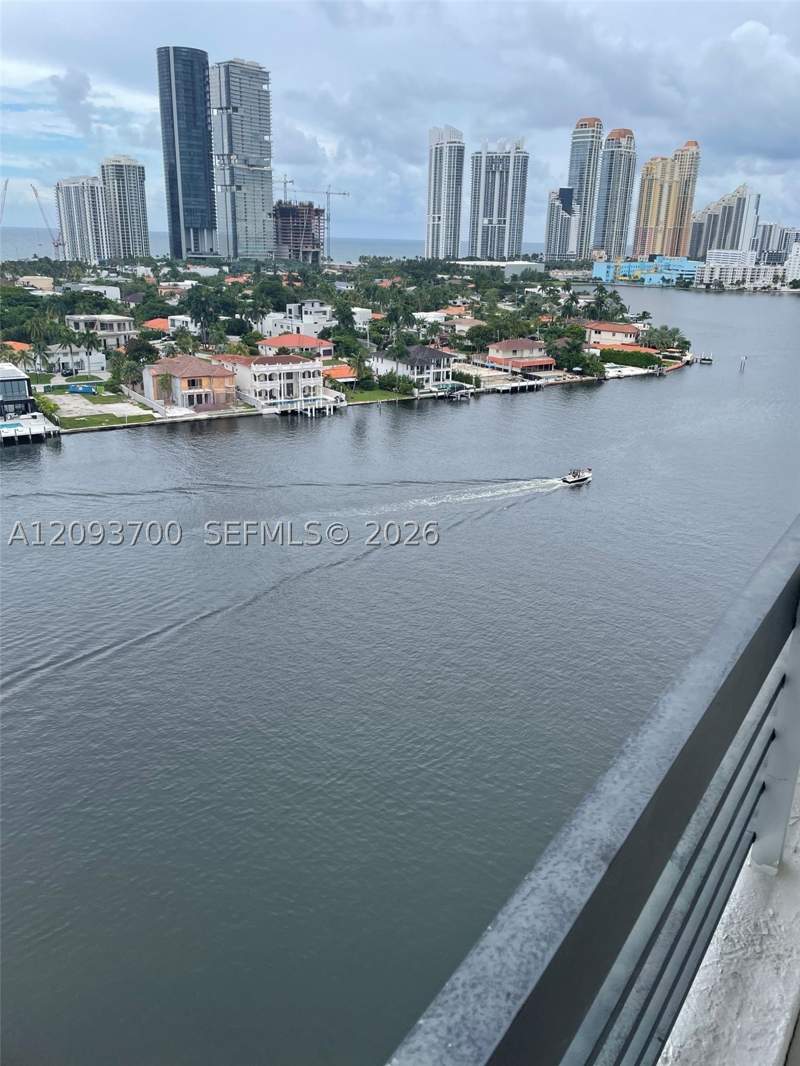 3 bedroom Condominium at 19101 NE 36th Ct 1612, Mystic Pointe Condo No Th, Aventura — photo 5