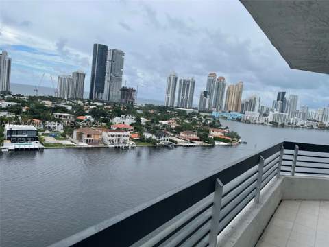 19101 NE 36th Ct 1612, Aventura FL - photo 6 of 12