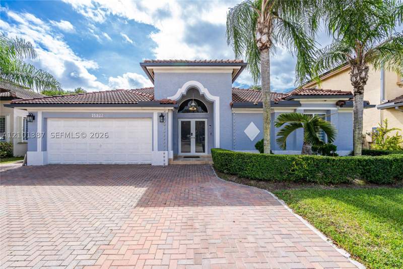 4 bedroom SingleFamilyResidence at 15822 SW 140th St, Milon Venture, Miami — photo 2