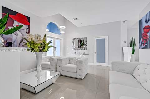 15822 SW 140th St, Miami FL - photo 8 of 45