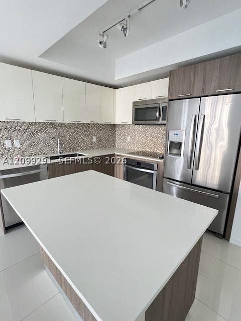 5252 NW 85th Ave 1009, Doral FL - photo 12 of 44
