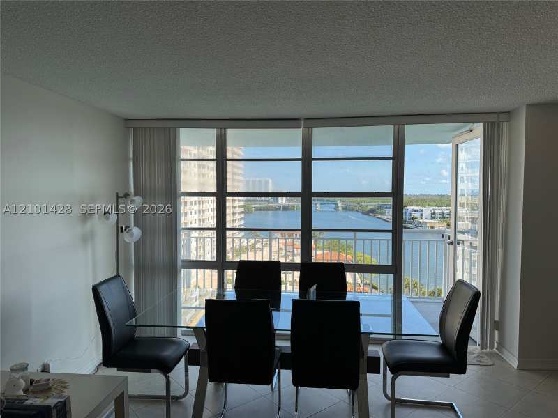 1 bedroom Condominium at 301 174th St 1105, Winston Towers 500 Condo, Sunny Isles Beach — photo 1