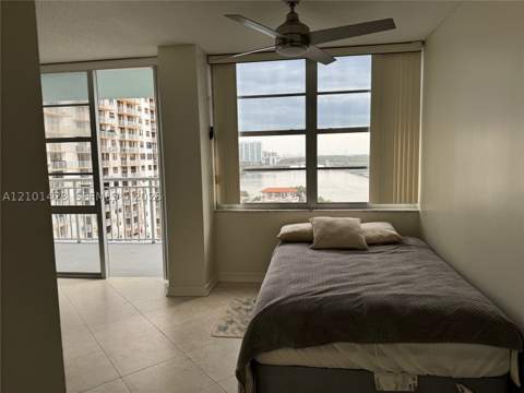 301 174th St 1105, Sunny Isles Beach FL - photo 11 of 25